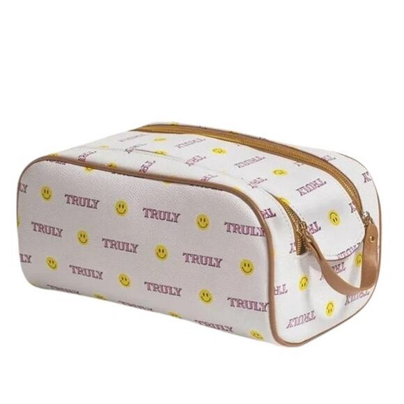 Truly Smiley Face Toiletry Travel Vegan Signature Vanity Case - Picture 1 of 15